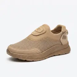 Кросівки чоловічі спортивні чорні з червоною підошвою (сітка, балон)