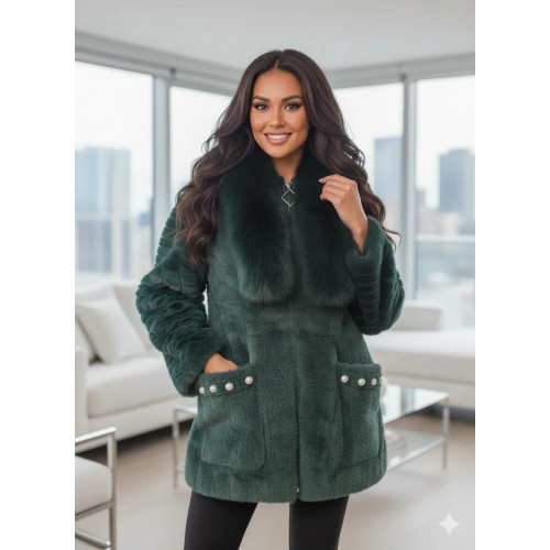 💚 Теплая кофта/Кардиган из эко-меха с жемчугом. Изумрудный цвет.