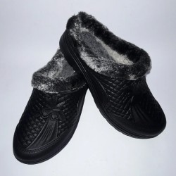 Жіночі хутряні галоші без задника — тепло і комфорт для дому