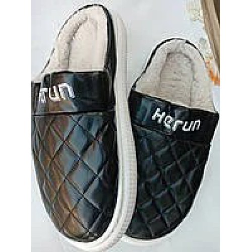 Чоловічі сабо DAGO чорні із закритим носком — комфорт на весь день