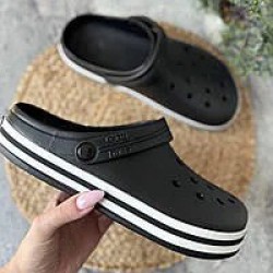 Чоловічі шльопанці BOSS чорні з принтом — стиль і комфорт щодня