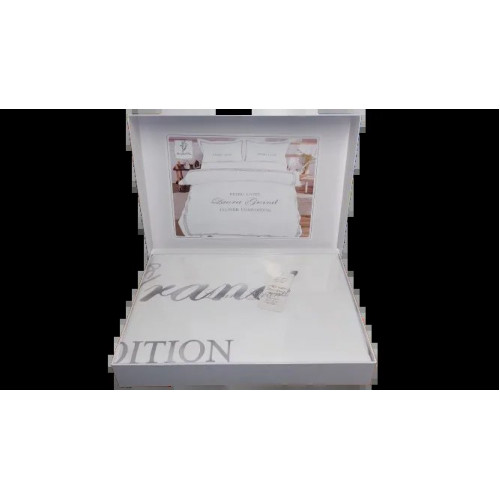 Постільна білизна в подарунковій коробці Laura Grand — Exclusive (арт. 6710)