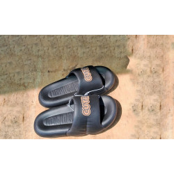 Женские шлёпанцы CUTE чёрные – удобные, лёгкие, 36-41 размер