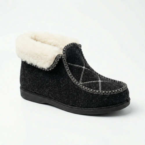 Женские зимние чуни-тапочки на меху Черные. Теплые короткие бурки бабуши (37-41 р) (арт. 8831)