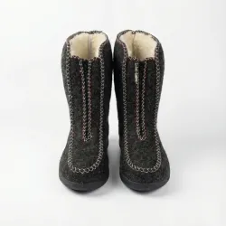 Жіночі зимові черевики дутики на змійці спереду. Чорні теплі чоботи Kredo 37-42