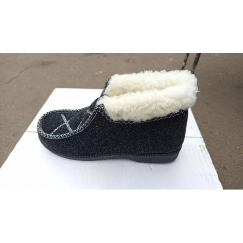 Тёплые домашние тапочки с мехом