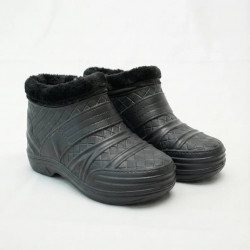 Галоші жіночі зимові з піни ЕВА на хутрі. Чорні короткі дутики утеплені. Розміри 37-41 39