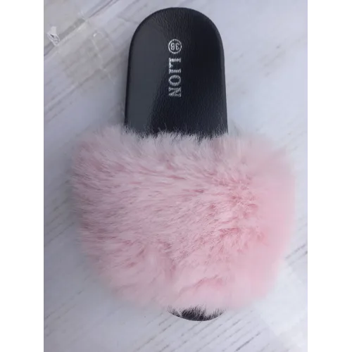 Теплі пухнасті жіночі хутряні кімнатні капці 36 — 41 38-39 39