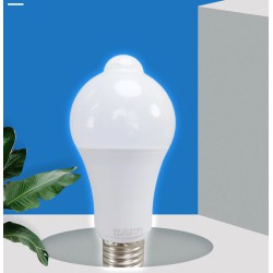 Світлодіодна лампа з датчиком руху Е27 220В 9Вт