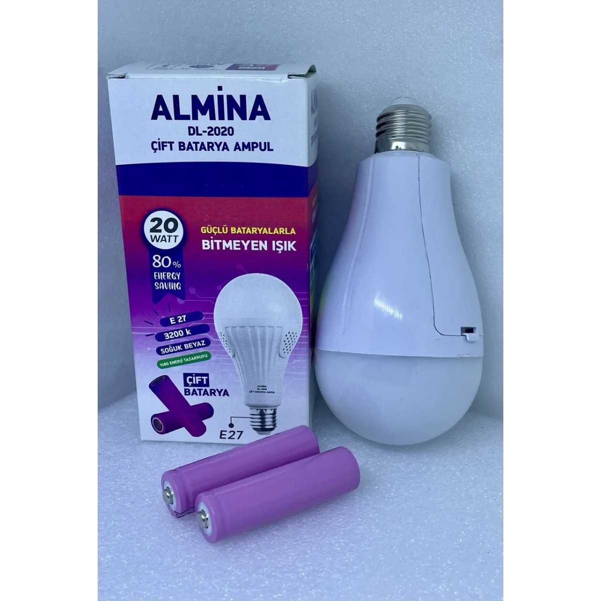 Лампочка з акумулятором 2x18650 20W LED світлодіодна від 220В (арт. 3695)