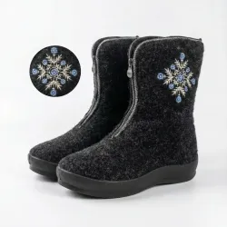 Жіночі зимові бурки на блискавці. Чорні повстяні чобітки з вишивкою Сніжинка 36-42 40