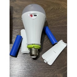 LED Лампа з акумулятором 18650 2 шт змінні. Аварійна лампа. Лампа екстреного відключення. Лампа блекаут