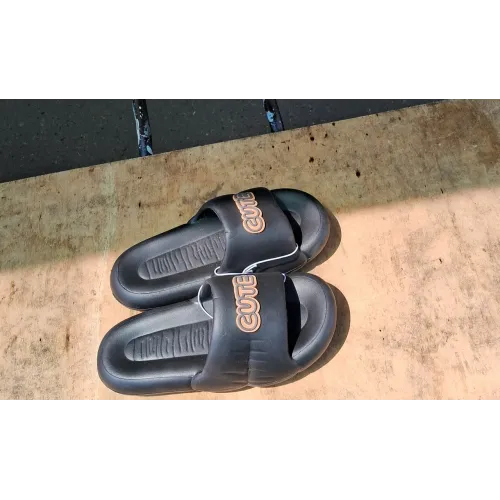 Жіночі шльопанці CUTE чорні – зручні, легкі, 36-41 розмір 38