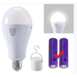 Світлодіодна (LED) лампочка акумуляторна 20Вт цоколь - Е27 зі змінними акумуляторами 2х18650