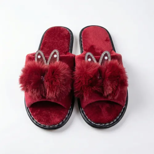 Хатні капці жіночі хутряні бордові з вушками та стразами Ошатні пухнасті шльопанці 36-41 41