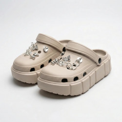 Жіночі крокси на платформі бежеві (37-41). Сабо з ланцюжками та стразами 