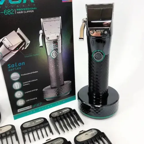 Профессиональная беспроводная машинка для стрижки VGR V-682 триммер для волос, бороды и усов на подставке
 