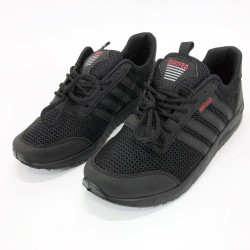 Кроссовки летние. Размер 41. Цвет: черный