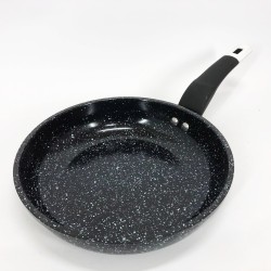 Сковорода UNIQUE UN-5134 22 см. без крышки, устойчивая к царапинам и сколам сковорода, с антипригарным покрытием