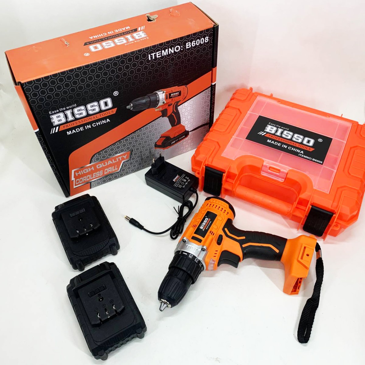 Шуруповерт аккумуляторный в чемодане BISSO B6008 21V (арт. 14048)