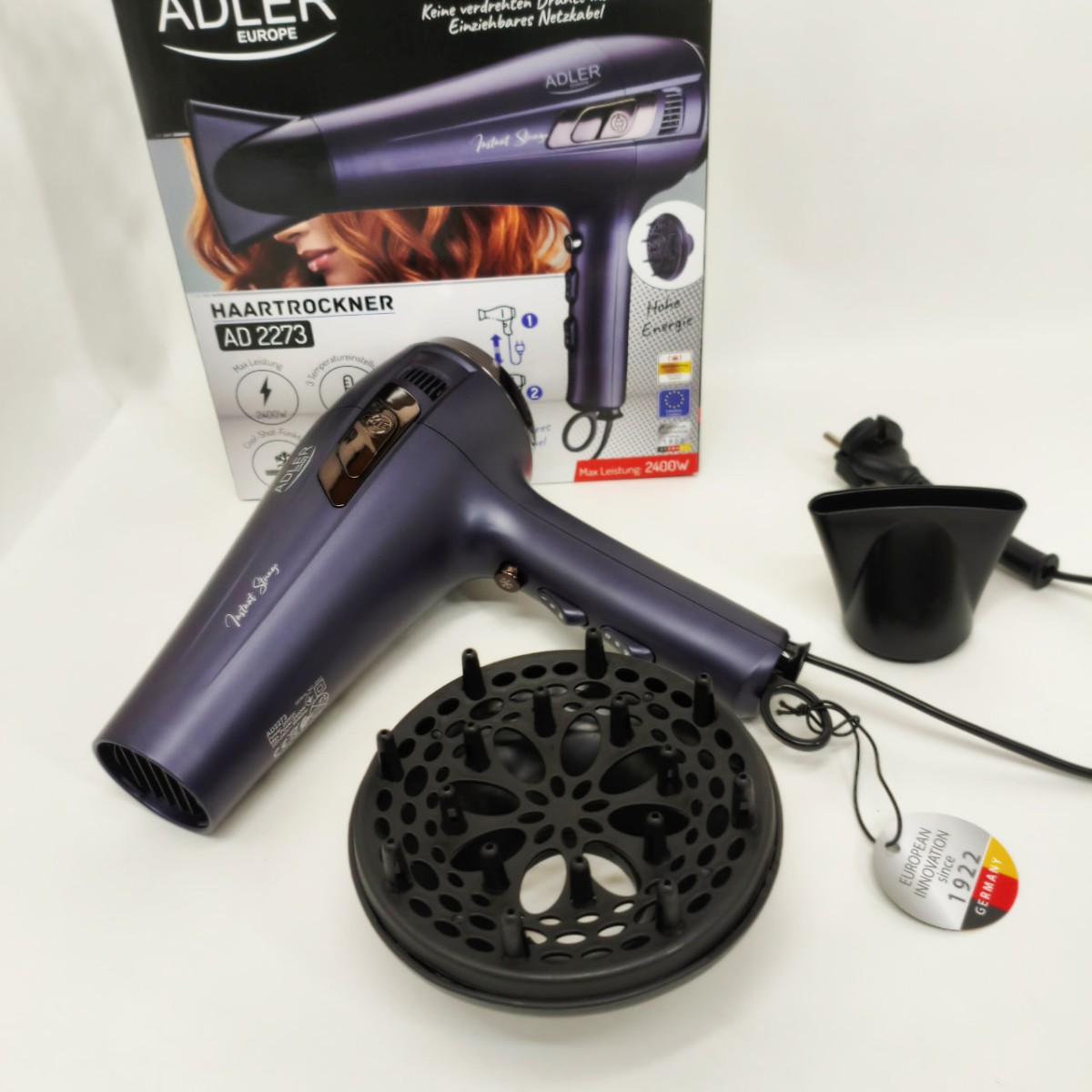 Фен с втягивающим шнуром Adler AD 2273 2400Вт (арт. 14265)