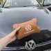 Набор подушек 2шт для автомобиля Volkswagen из натуральной коричневой кожи. Подушки на подголовник