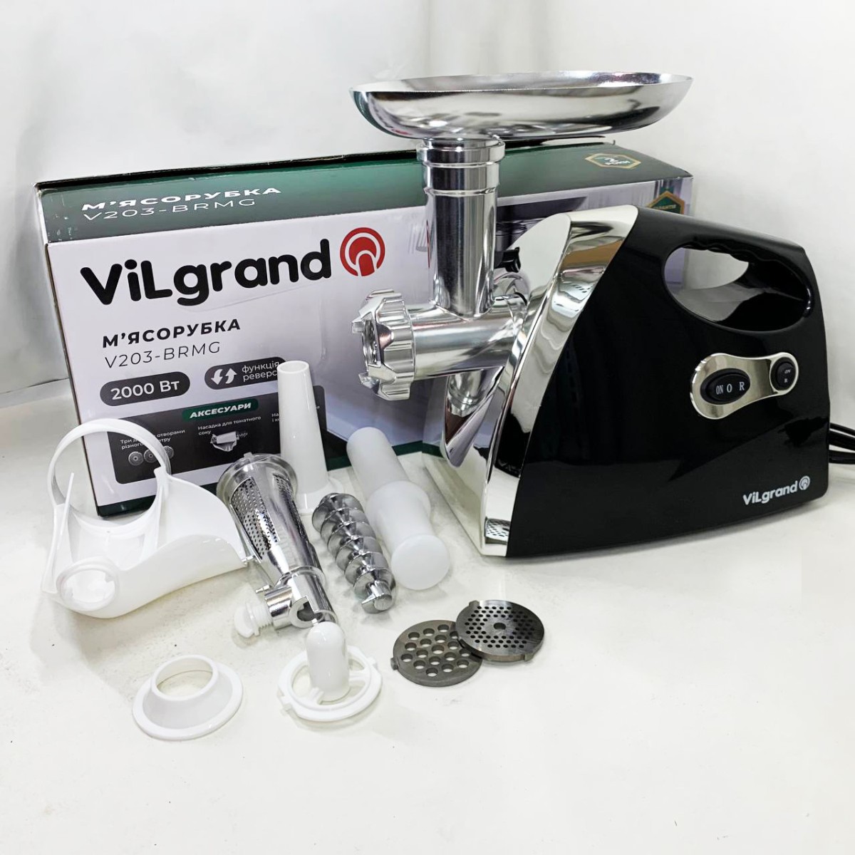 Электромясорубка ViLgrand V203-BRMG 2000Вт Black (арт. 23201)