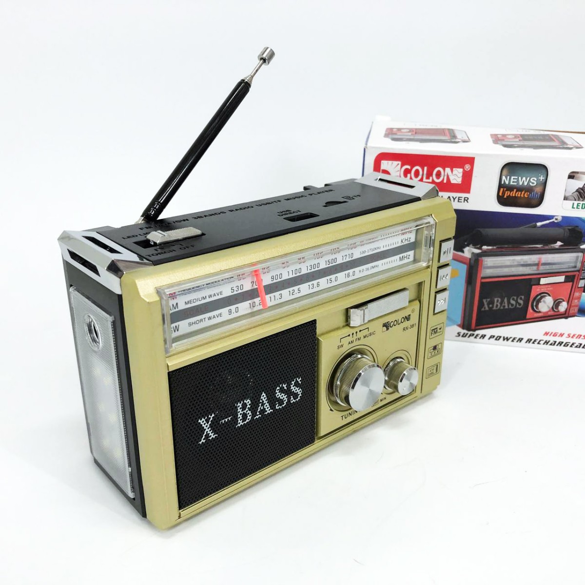 Радиоприёмник портативное радио Golon RX-381 аккумуляторный ретро колонка usb sd mp3 fm. Цвет: желтый (арт. 13174)