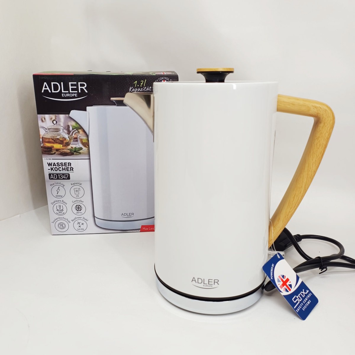 Электрочайник Adler AD 1347 1.7л White (арт. 23900)