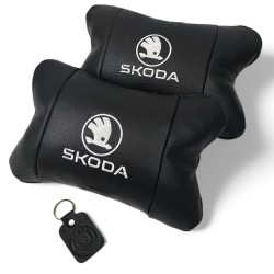 Автомобильные подушки 2 шт на подголовник Skoda / Шкода, из натуральной кожи, стильный аксессуар для вашего авто