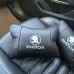 Автомобильные подушки 2 шт на подголовник Skoda / Шкода, из натуральной кожи, стильный аксессуар для вашего авто