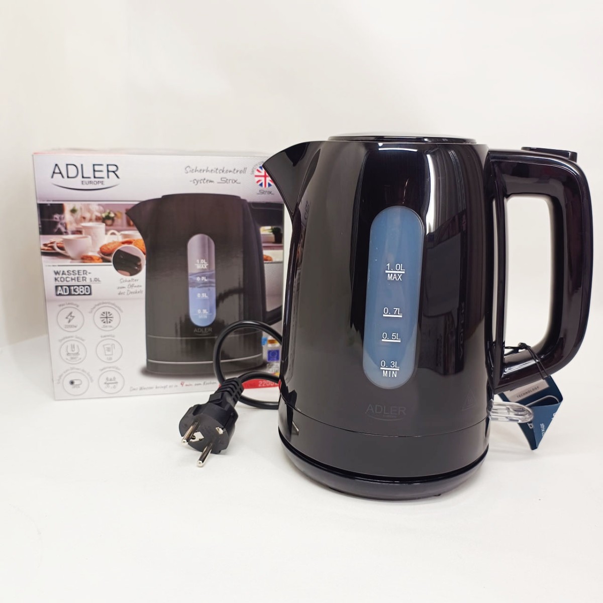 Электрочайник Adler AD 1380b 1л 2200Вт Black